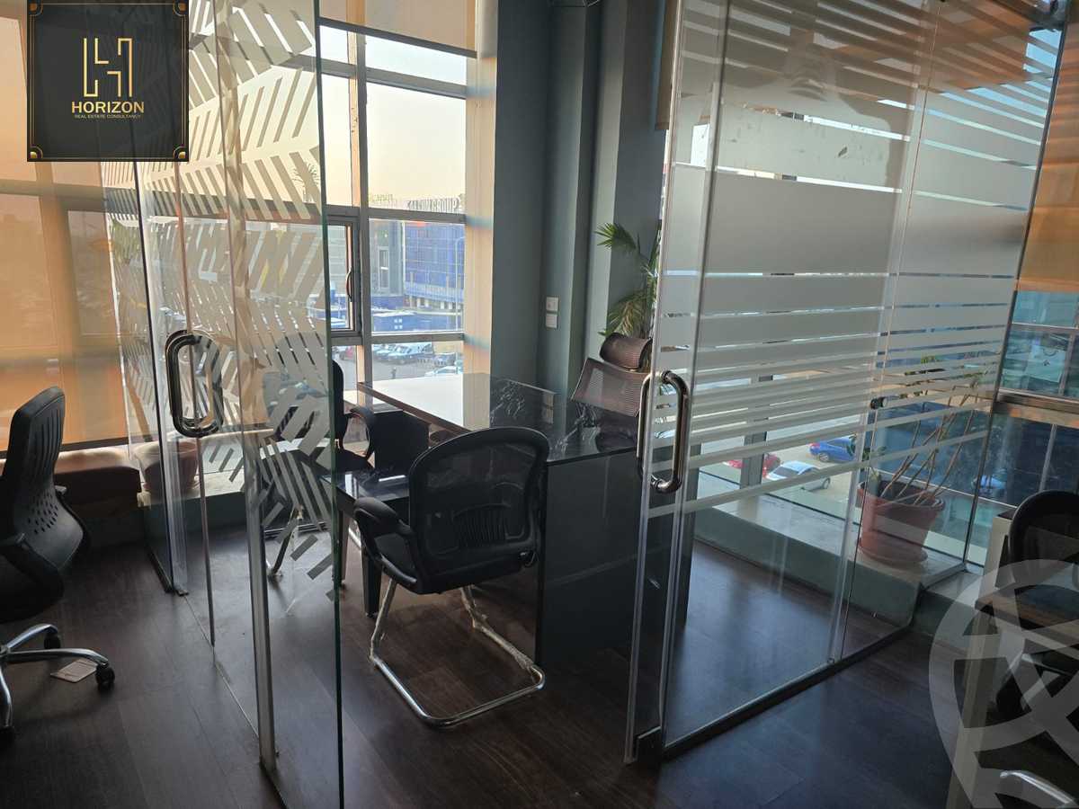 https://aqarmap.com.eg/en/listing/5413504-for-rent-cairo-new-cairo-compounds-top-90-mall