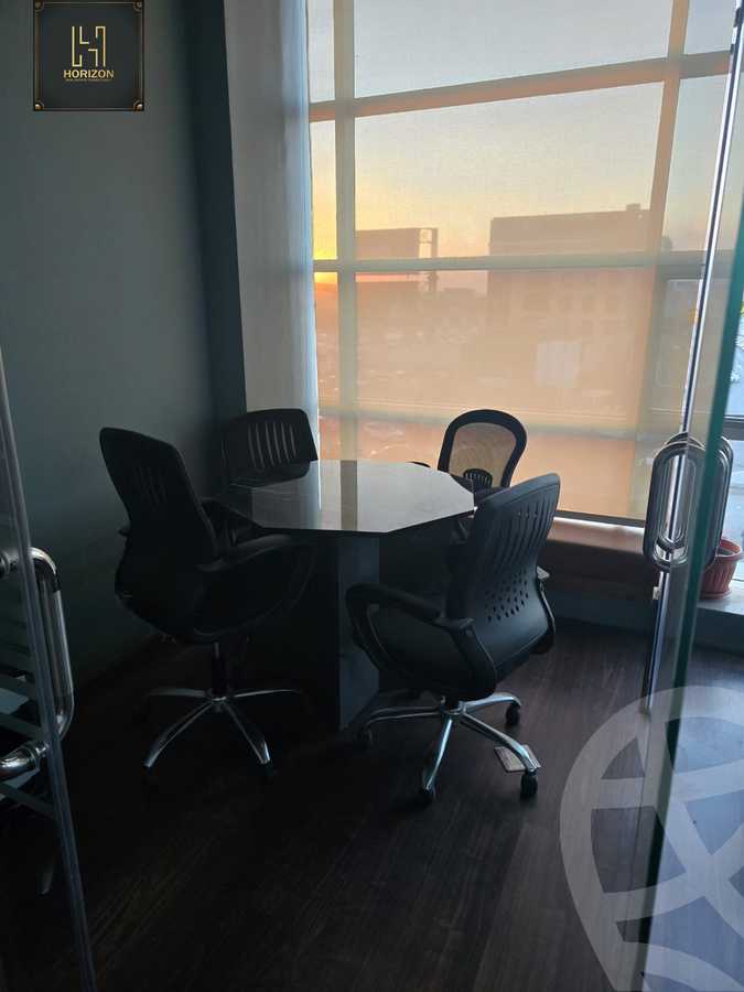 https://aqarmap.com.eg/en/listing/5413504-for-rent-cairo-new-cairo-compounds-top-90-mall