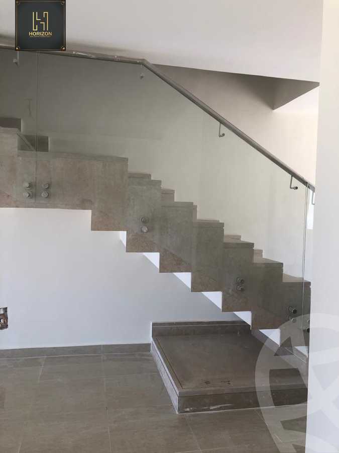https://aqarmap.com.eg/en/listing/5432971-for-sale-cairo-new-cairo-compounds-hyde-park-cluster-6-hyde-park