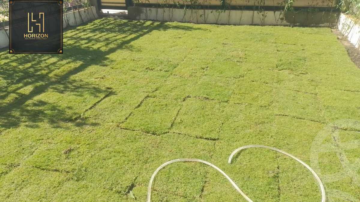 https://aqarmap.com.eg/en/listing/5432971-for-sale-cairo-new-cairo-compounds-hyde-park-cluster-6-hyde-park
