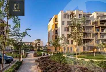 https://aqarmap.com.eg/ar/listing/5436468-for-sale-cairo-new-cairo-compounds-eastown-eastown-parks