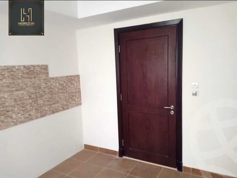 https://aqarmap.com.eg/en/listing/5437680-for-sale-cairo-new-cairo-compounds-mivida-mivida-parcel-23
