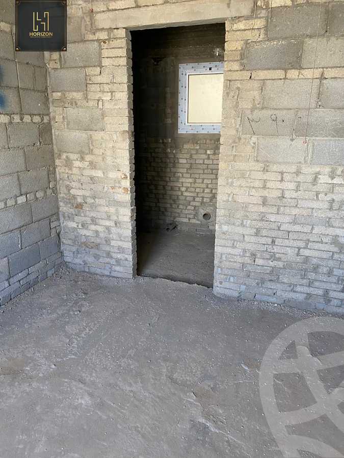 https://aqarmap.com.eg/ar/listing/5492211-for-sale-cairo-new-cairo-compounds-hyde-park-centre-ville-hyde-park