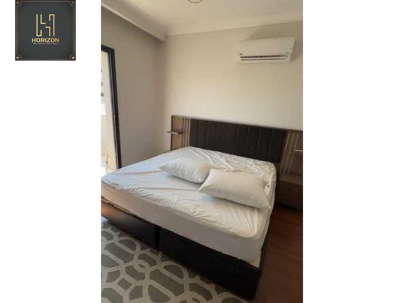 https://aqarmap.com.eg/ar/listing/5528355-for-rent-cairo-new-cairo-compounds-villette-kmbwnd-sky-kwndwz-swdyk-villette
