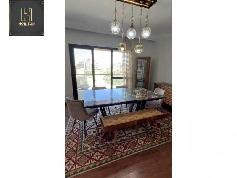 https://aqarmap.com.eg/ar/listing/5528355-for-rent-cairo-new-cairo-compounds-villette-kmbwnd-sky-kwndwz-swdyk-villette