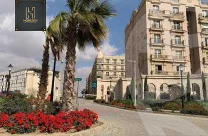 https://aqarmap.com.eg/ar/listing/5591441-for-sale-cairo-new-cairo-compounds-hyde-park-centre-ville-hyde-park