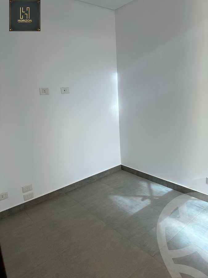 https://aqarmap.com.eg/en/listing/5595380-for-rent-cairo-new-cairo-compounds-mivida-mivida-business-park-emaar