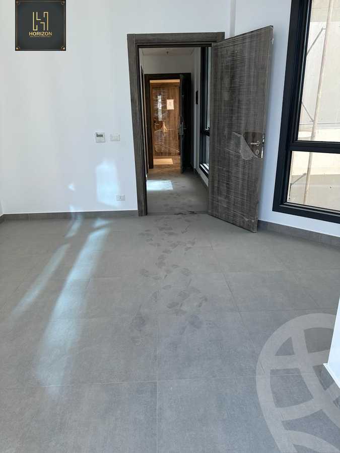 https://aqarmap.com.eg/en/listing/5595380-for-rent-cairo-new-cairo-compounds-mivida-mivida-business-park-emaar