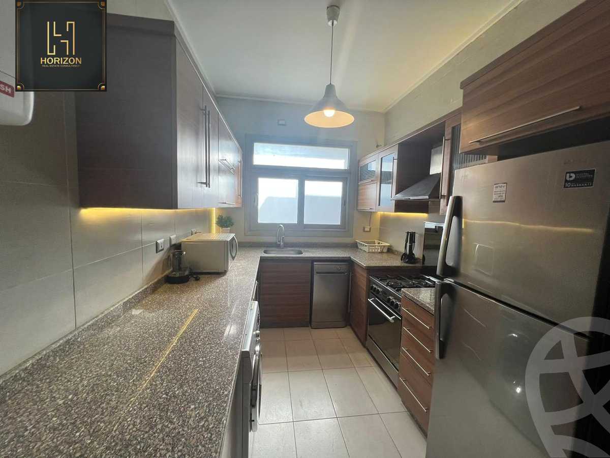 https://aqarmap.com.eg/ar/listing/5607694-for-sale-cairo-new-cairo-compounds-kmbwnd-fyldj-jyt-blm-hylz