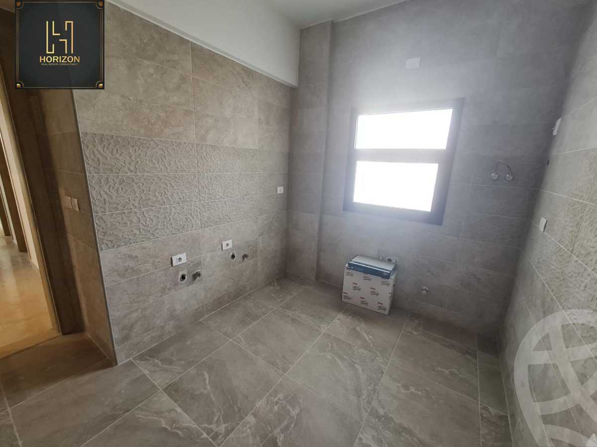 https://aqarmap.com.eg/en/listing/6179102-for-rent-cairo-new-cairo-compounds-fifth-square