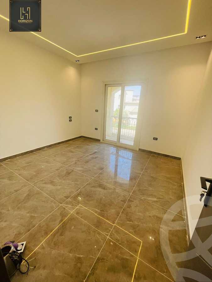https://aqarmap.com.eg/ar/listing/6180765-for-rent-cairo-new-cairo-compounds-mivida-mivida-parcel