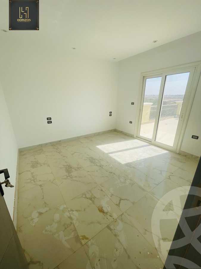 https://aqarmap.com.eg/ar/listing/6180765-for-rent-cairo-new-cairo-compounds-mivida-mivida-parcel
