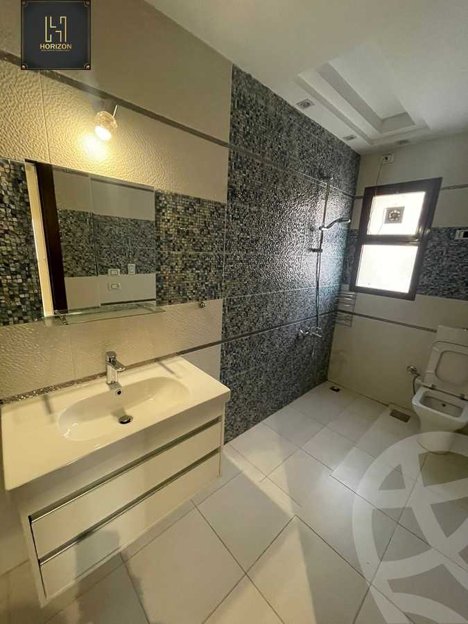 https://aqarmap.com.eg/ar/listing/6180902-for-rent-cairo-new-cairo-compounds-mivida-mivida-parcel