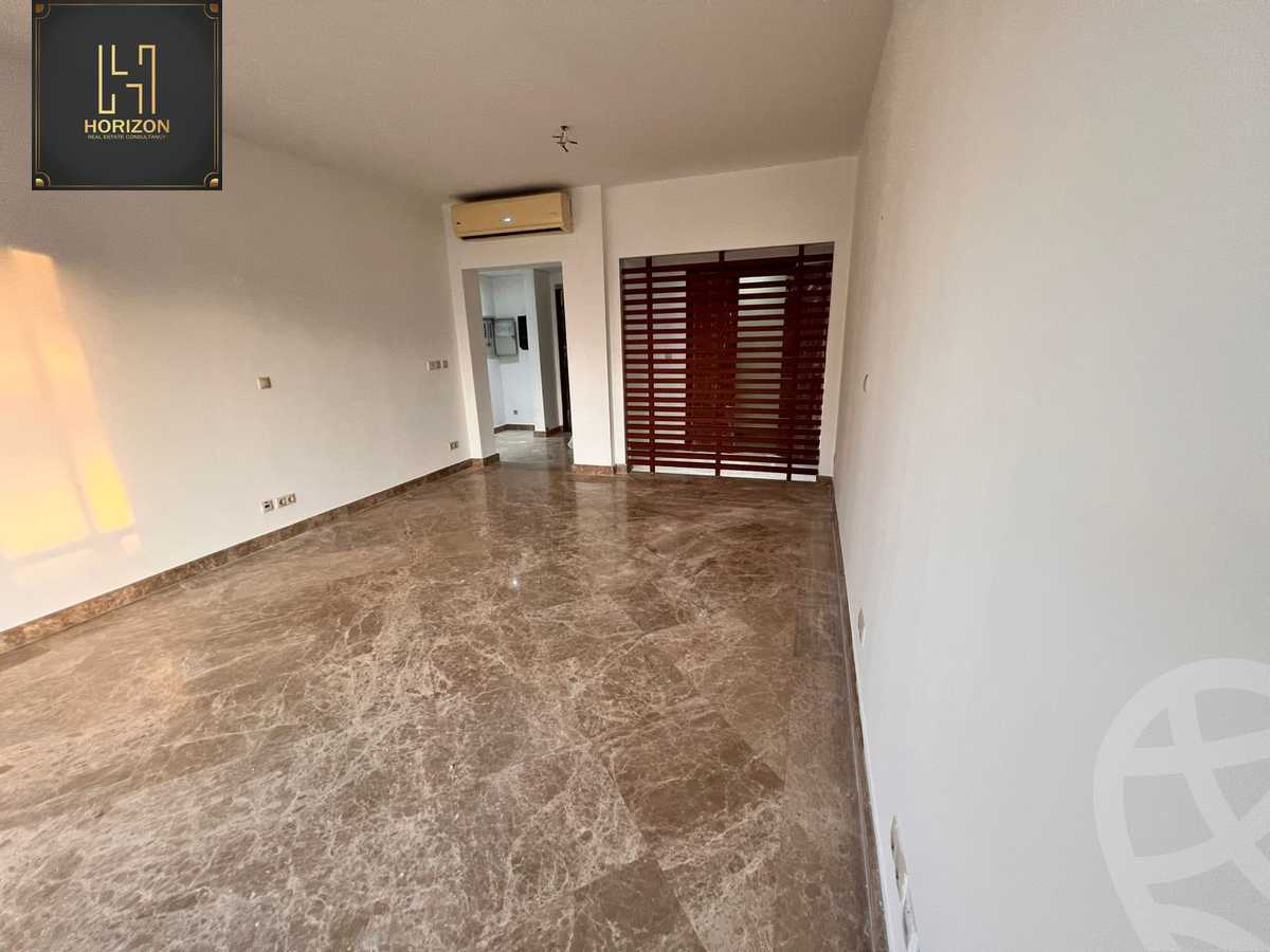 https://aqarmap.com.eg/ar/listing/6181050-for-rent-cairo-mokattam-compounds-uptown-cairo-alto-residence-uptown-cairo