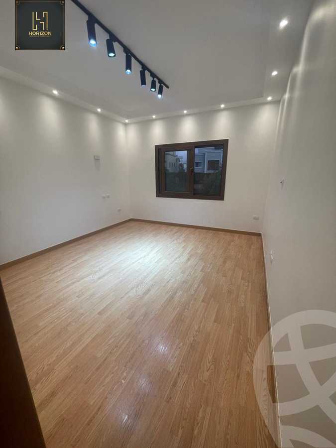 https://aqarmap.com.eg/ar/listing/6182058-for-rent-cairo-new-cairo-compounds-mivida-mivida-parcel