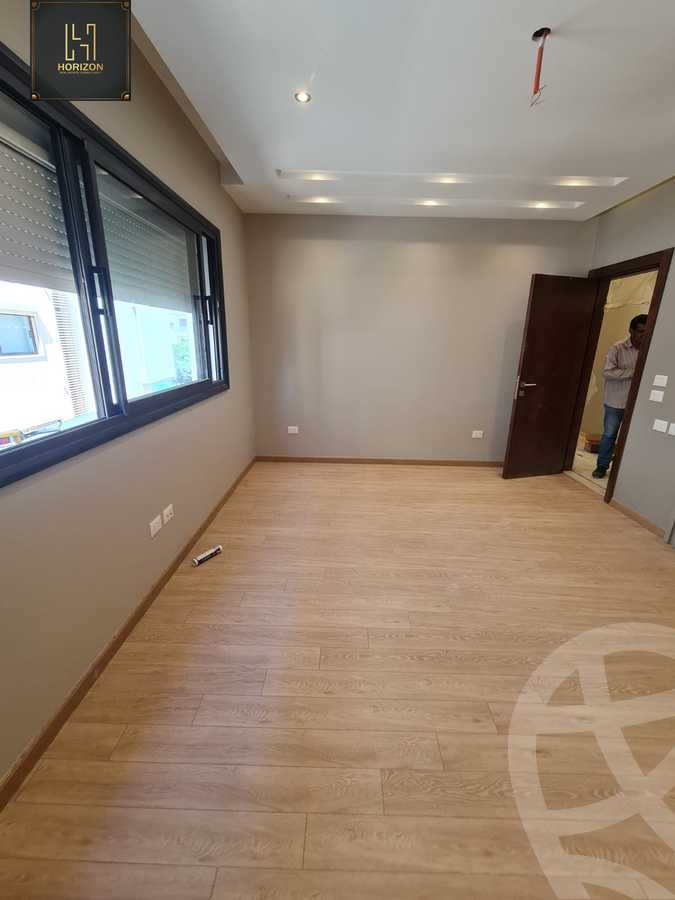 https://aqarmap.com.eg/en/listing/6184038-for-sale-cairo-new-cairo-compounds-lakeview-residence