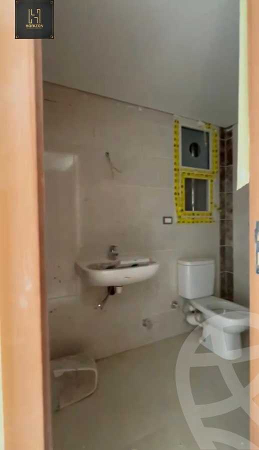 https://aqarmap.com.eg/en/listing/6185302-for-sale-cairo-new-cairo-compounds-nyoum-nyw-kyrw