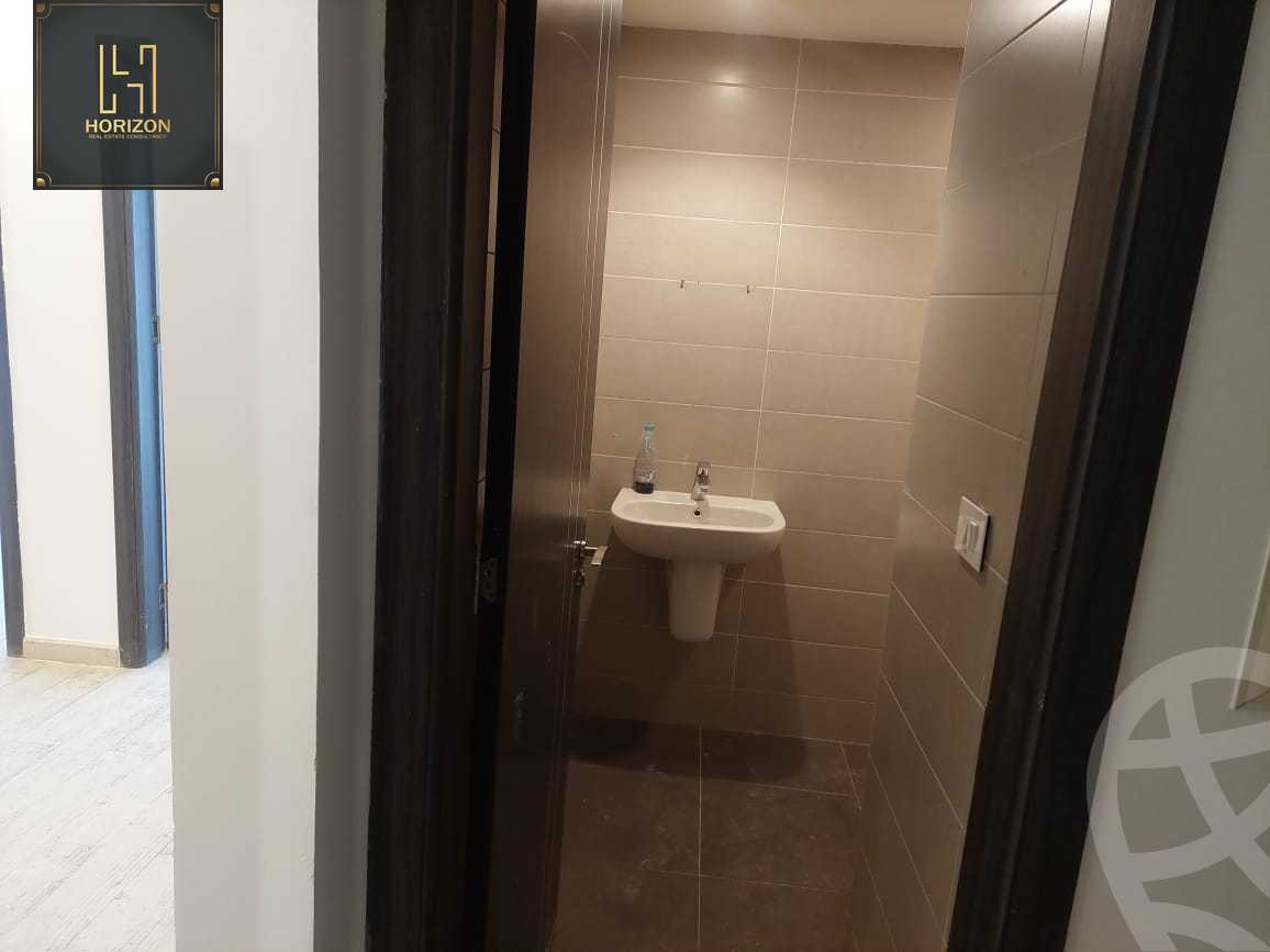 https://aqarmap.com.eg/en/listing/6193815-for-rent-cairo-new-cairo-compounds-tryfywm-byzns-kwmblks-nm-llttwyr