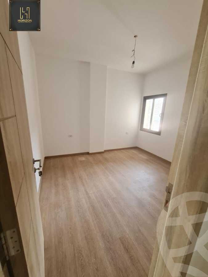 https://aqarmap.com.eg/en/listing/6198371-for-rent-cairo-new-cairo-compounds-fifth-square