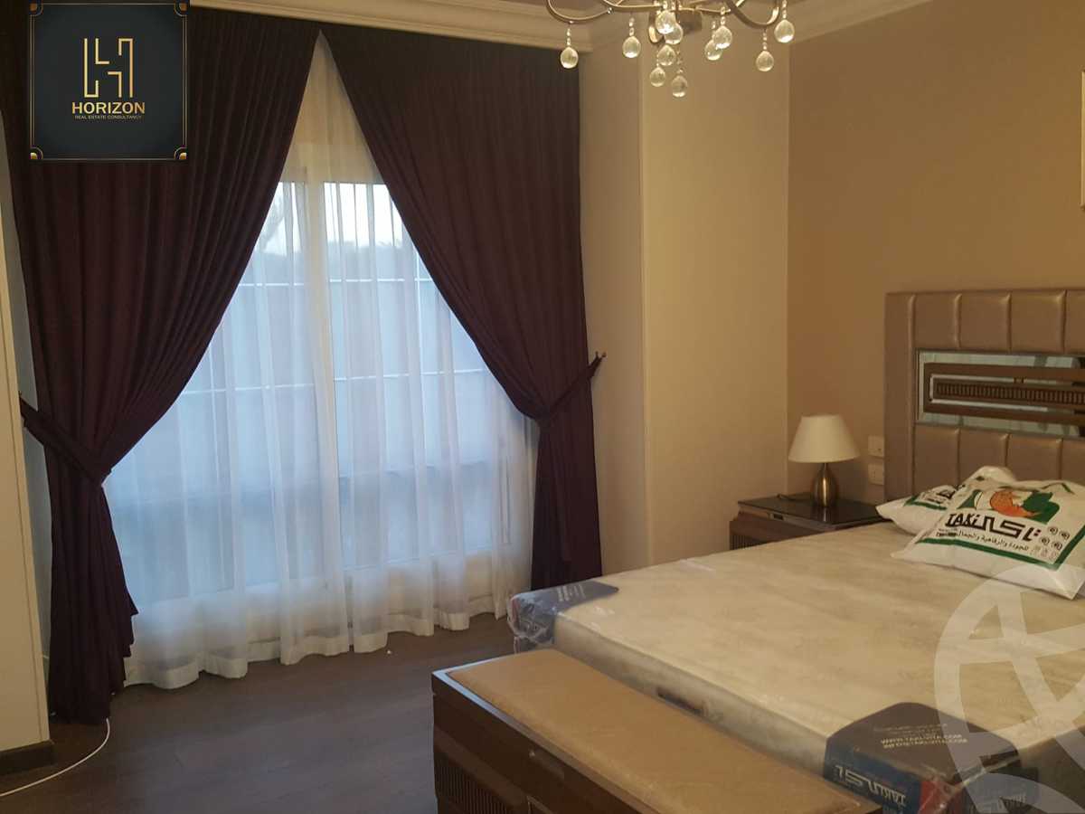 https://aqarmap.com.eg/ar/listing/6203120-for-rent-cairo-new-cairo-compounds-mountain-view-hyde-park