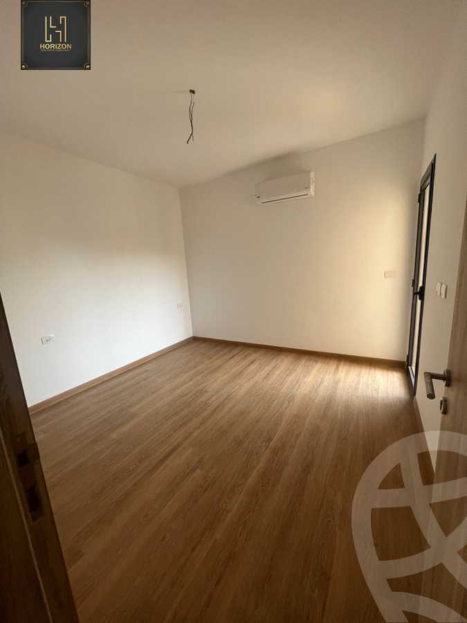https://aqarmap.com.eg/en/listing/6203870-for-sale-cairo-new-cairo-compounds-fifth-square
