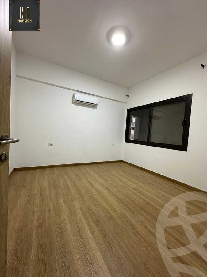 https://aqarmap.com.eg/en/listing/6203870-for-sale-cairo-new-cairo-compounds-fifth-square