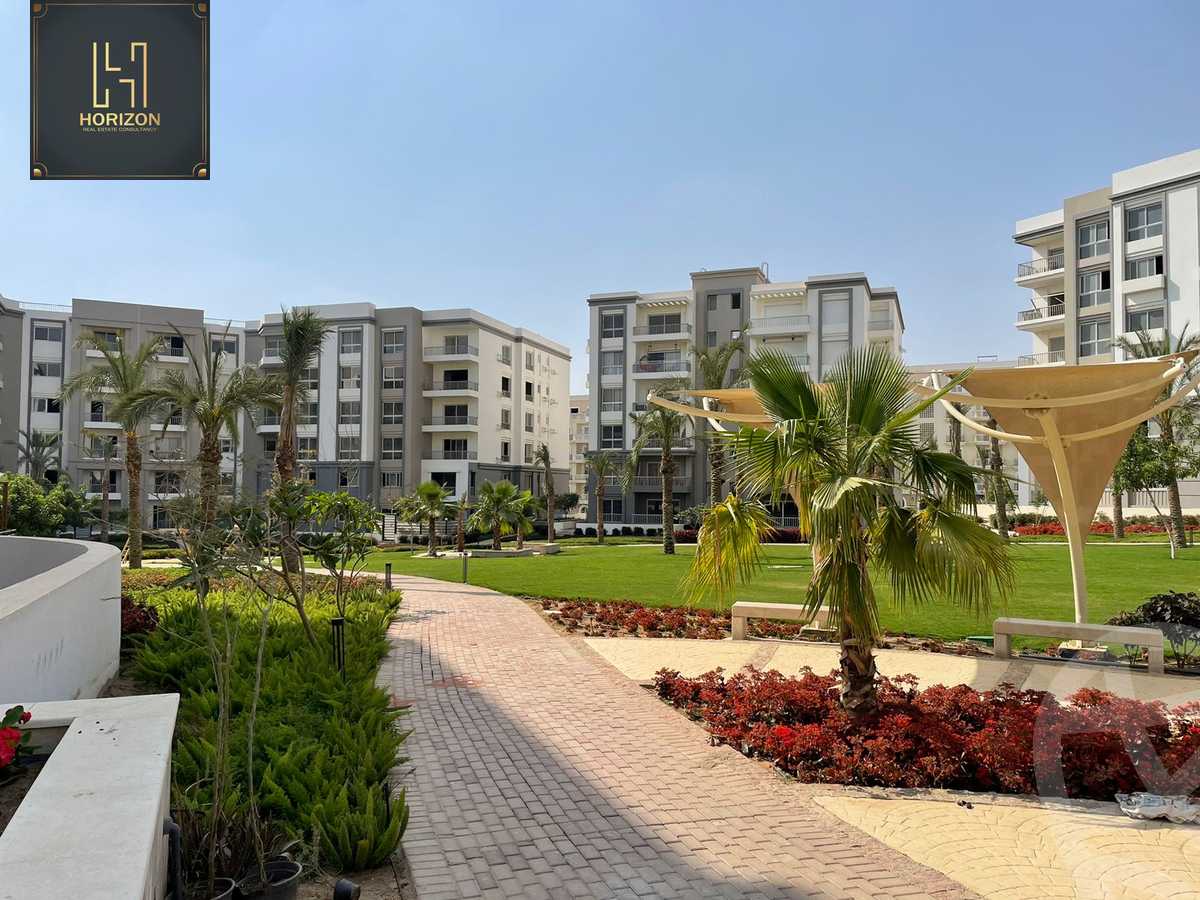 https://aqarmap.com.eg/en/listing/6205330-for-sale-cairo-new-cairo-compounds-hyde-park-park-corner-hyde-park