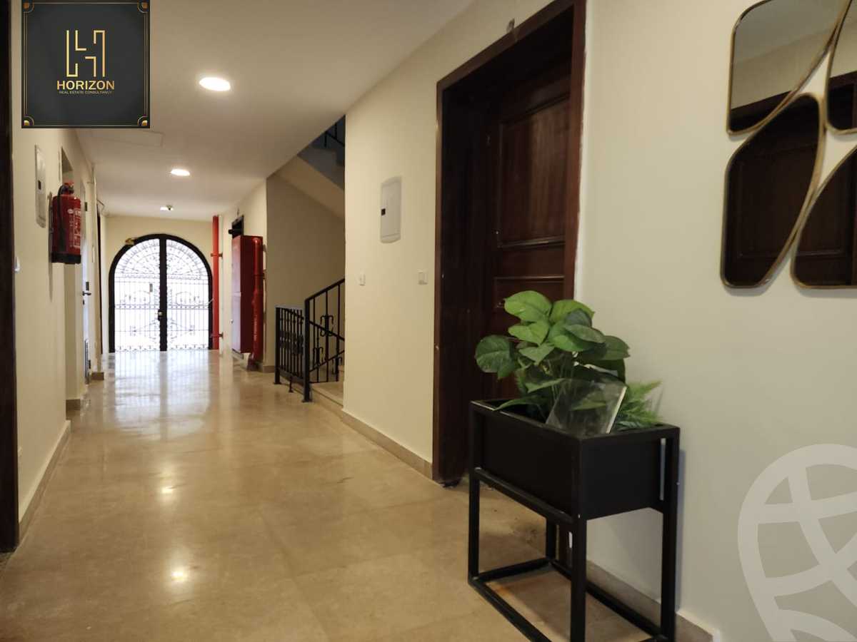 https://aqarmap.com.eg/en/listing/6205556-for-sale-cairo-new-cairo-compounds-hyde-park-centre-ville-hyde-park