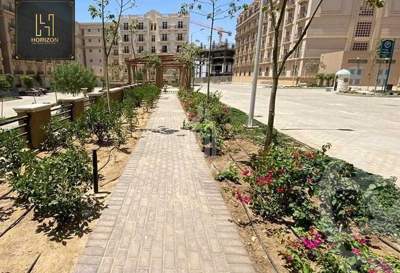 https://aqarmap.com.eg/en/listing/6205556-for-sale-cairo-new-cairo-compounds-hyde-park-centre-ville-hyde-park