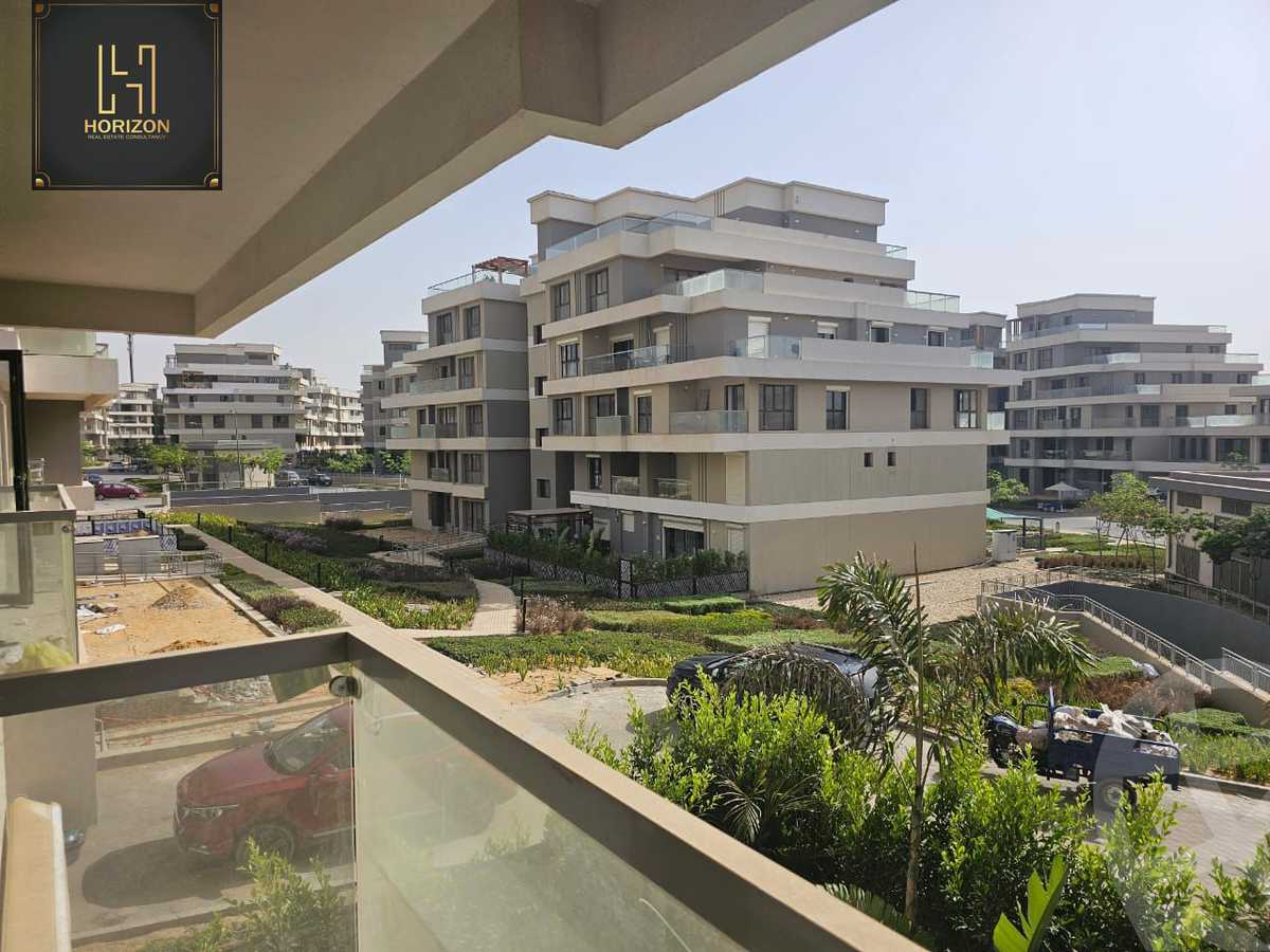 https://aqarmap.com.eg/en/listing/6209542-for-sale-cairo-new-cairo-compounds-villette-kmbwnd-sky-kwndwz-swdyk-villette
