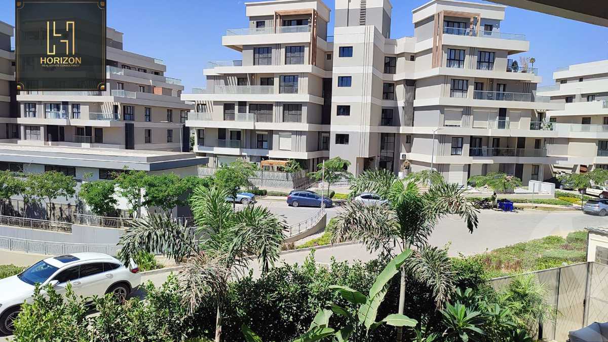 https://aqarmap.com.eg/en/listing/6209542-for-sale-cairo-new-cairo-compounds-villette-kmbwnd-sky-kwndwz-swdyk-villette