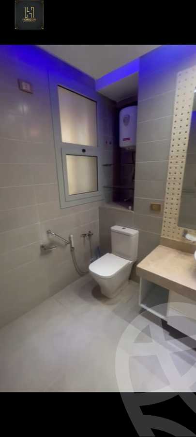https://aqarmap.com.eg/ar/listing/6209688-for-sale-cairo-new-cairo-compounds-kmbwnd-fyldj-jyt-blm-hylz