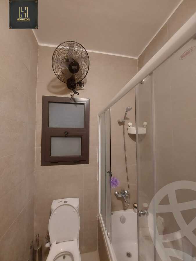 https://aqarmap.com.eg/en/listing/6213514-for-rent-cairo-new-cairo-compounds-fifth-square