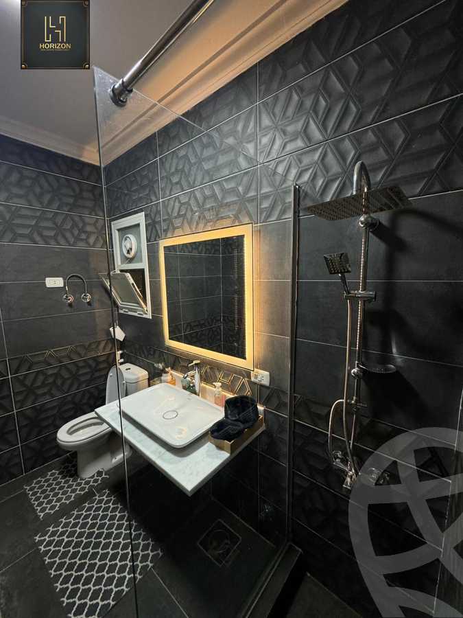 https://aqarmap.com.eg/en/listing/6230432-for-rent-cairo-new-cairo-compounds-hyde-park-centre-ville-hyde-park