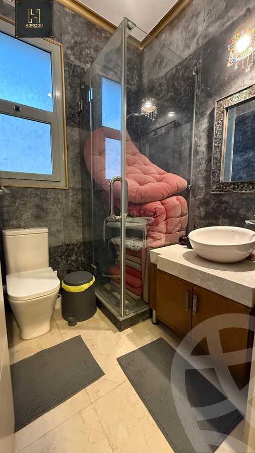 https://aqarmap.com.eg/ar/listing/6234351-for-sale-cairo-new-cairo-compounds-kmbwnd-fyldj-jyt-blm-hylz
