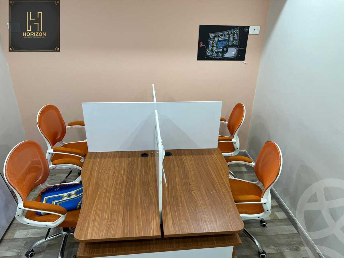 https://aqarmap.com.eg/ar/listing/6234616-for-sale-cairo-new-cairo-compounds-tryfywm-byzns-kwmblks-nm-llttwyr