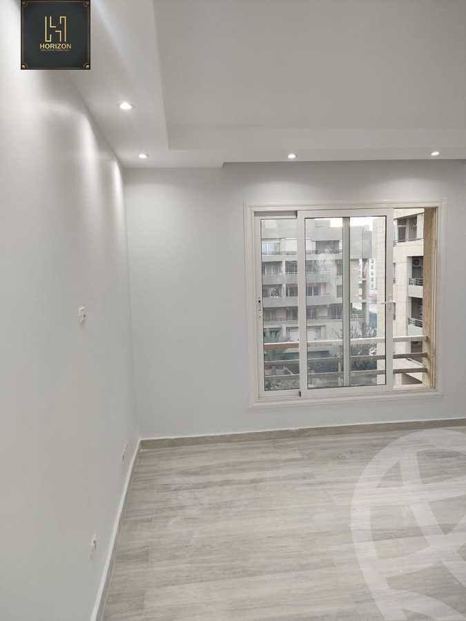 https://aqarmap.com.eg/en/listing/6241021-for-rent-cairo-new-cairo-compounds-the-square