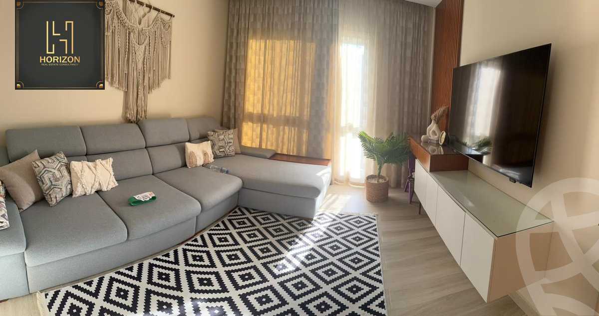 https://aqarmap.com.eg/ar/listing/6241232-for-sale-cairo-new-cairo-compounds-hyde-park-park-corner-hyde-park