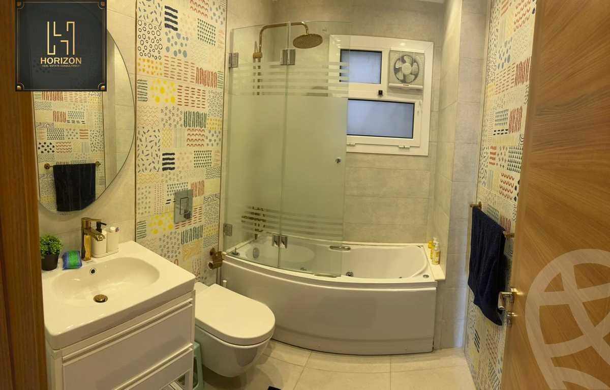 https://aqarmap.com.eg/ar/listing/6241232-for-sale-cairo-new-cairo-compounds-hyde-park-park-corner-hyde-park