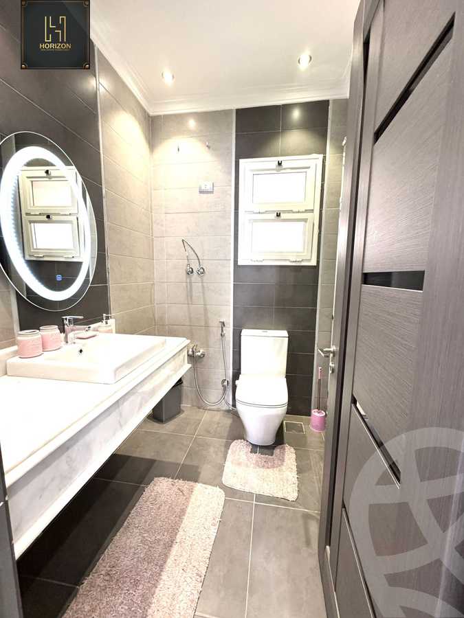 https://aqarmap.com.eg/ar/listing/6254062-for-rent-cairo-new-cairo-compounds-hyde-park-hpr-hyde-park