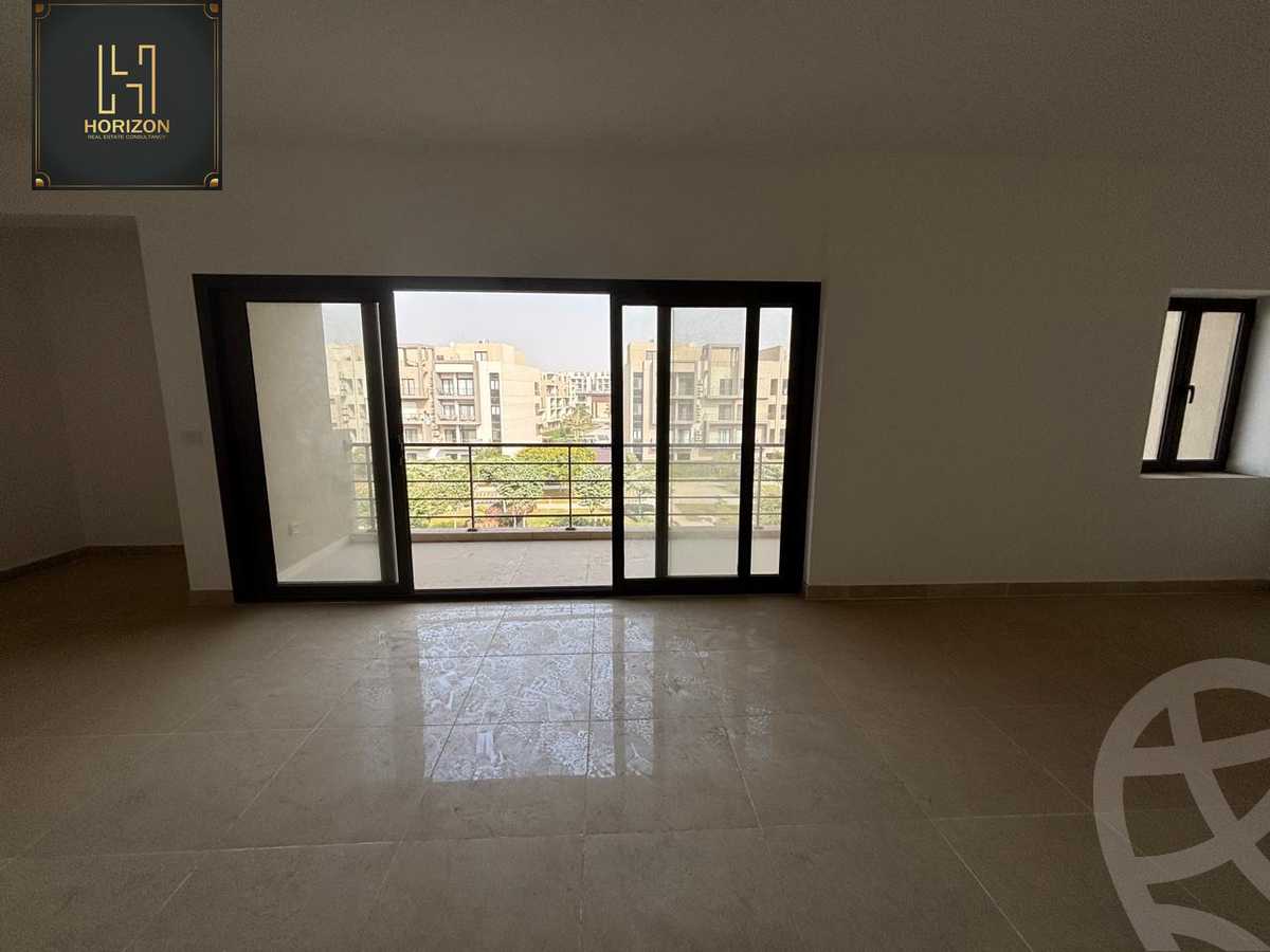 https://aqarmap.com.eg/en/listing/6254319-for-sale-cairo-new-cairo-compounds-fifth-square