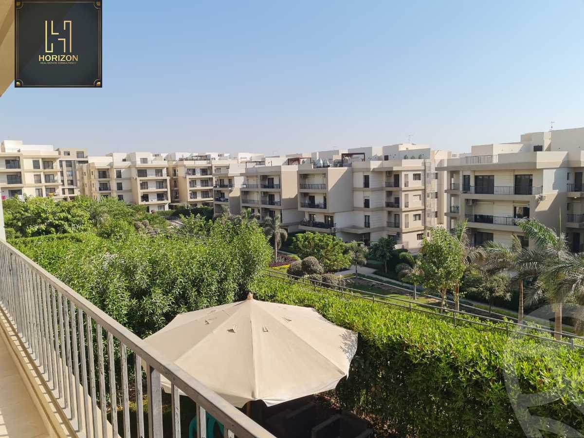 https://aqarmap.com.eg/en/listing/6254319-for-sale-cairo-new-cairo-compounds-fifth-square