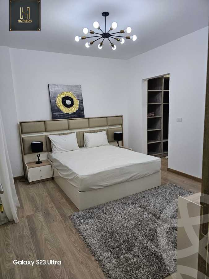 https://aqarmap.com.eg/ar/listing/6257340-for-rent-cairo-new-cairo-compounds-fifth-square