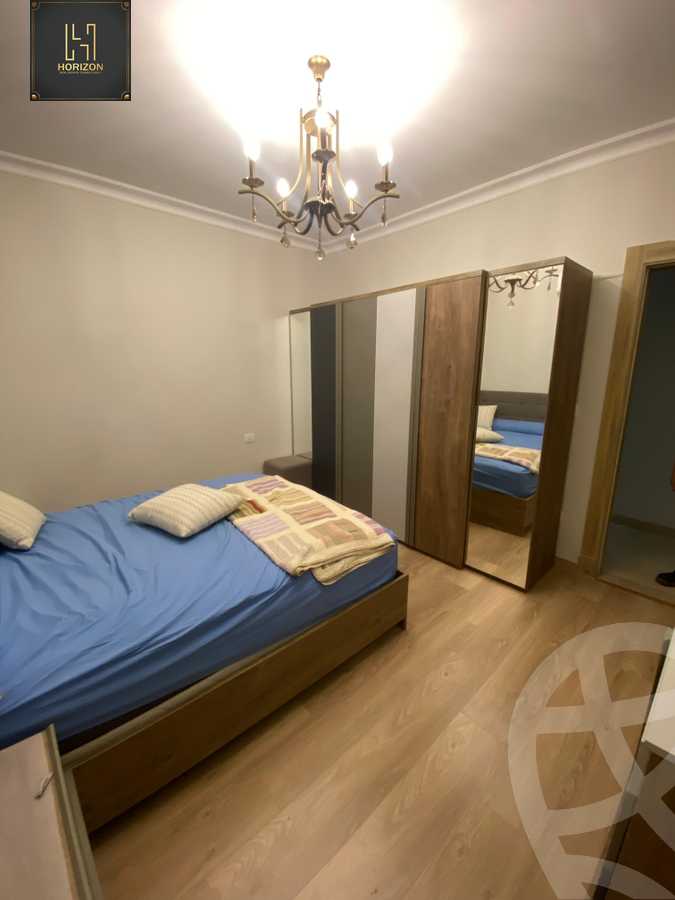 https://aqarmap.com.eg/ar/listing/6258720-for-rent-cairo-new-cairo-compounds-fifth-square