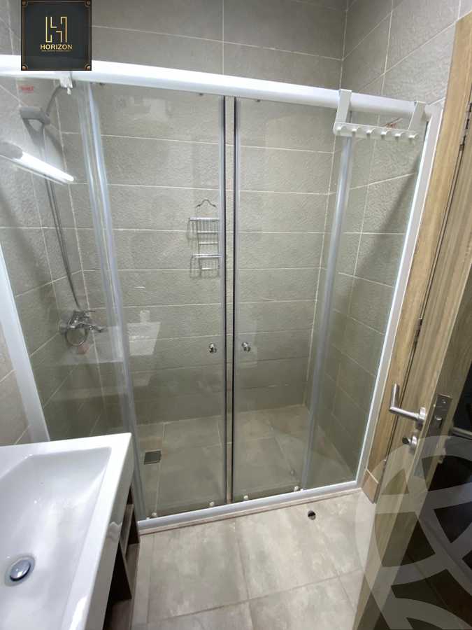 https://aqarmap.com.eg/ar/listing/6258720-for-rent-cairo-new-cairo-compounds-fifth-square