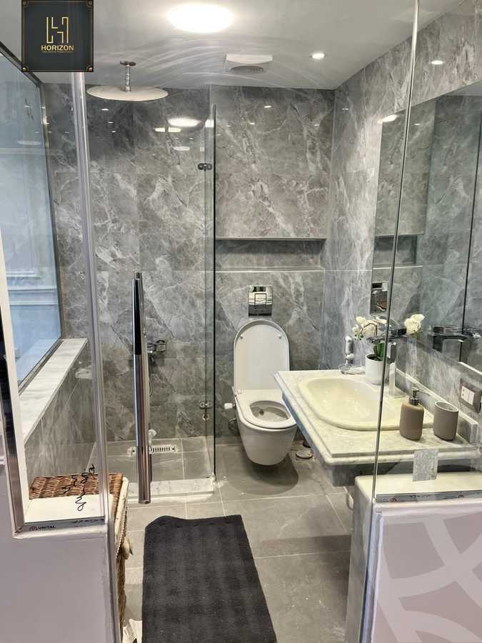https://aqarmap.com.eg/en/listing/6259719-for-sale-cairo-new-cairo-compounds-mountain-view-hyde-park