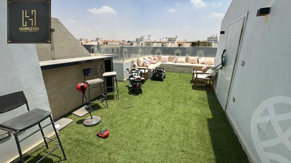 https://aqarmap.com.eg/en/listing/6259719-for-sale-cairo-new-cairo-compounds-mountain-view-hyde-park