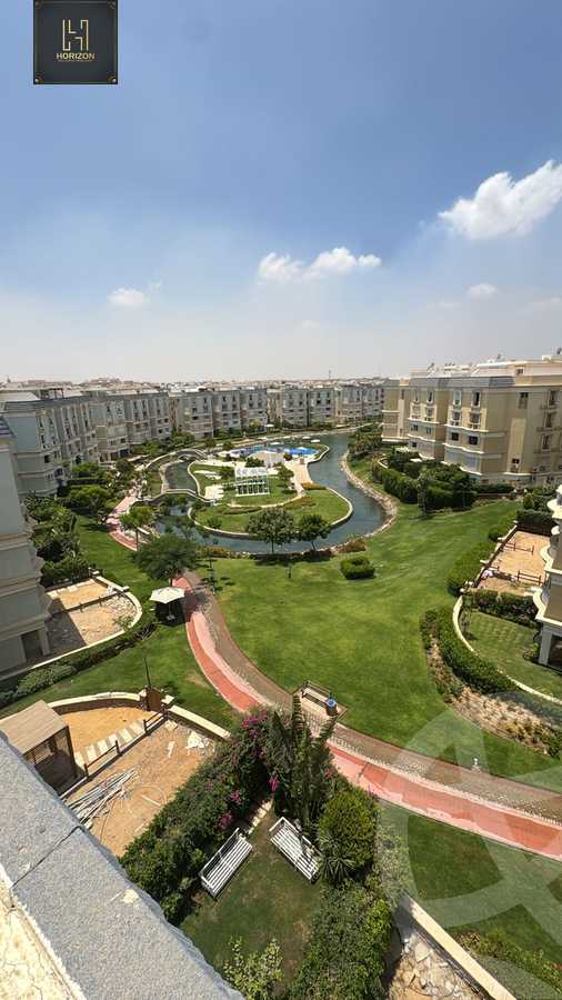 https://aqarmap.com.eg/en/listing/6259719-for-sale-cairo-new-cairo-compounds-mountain-view-hyde-park