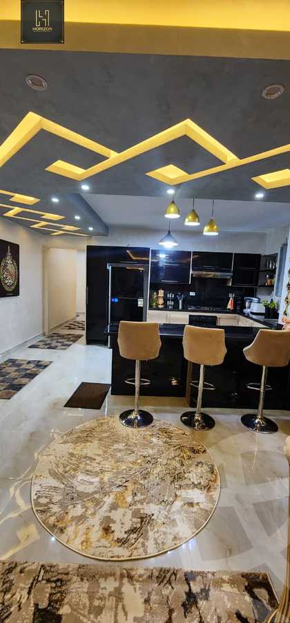 https://aqarmap.com.eg/ar/listing/6261969-for-rent-cairo-new-cairo-compounds-the-square