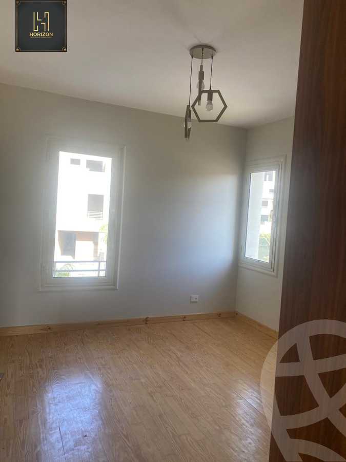 https://aqarmap.com.eg/ar/listing/6262258-for-rent-cairo-new-cairo-compounds-blm-hylz-qtmy-kstnshn